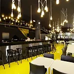 Design One Hostel *