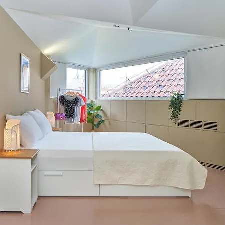 Hostel Design One Split