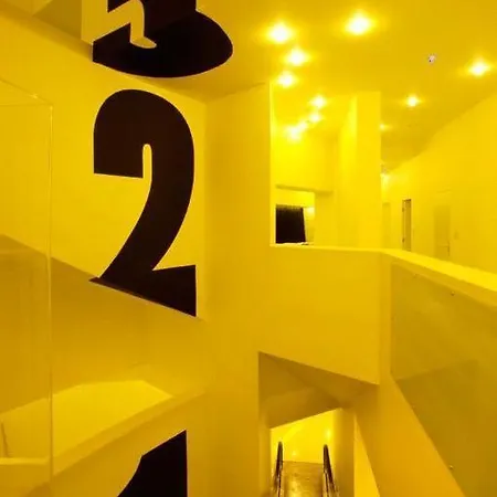 بيت شباب Design One سبليت